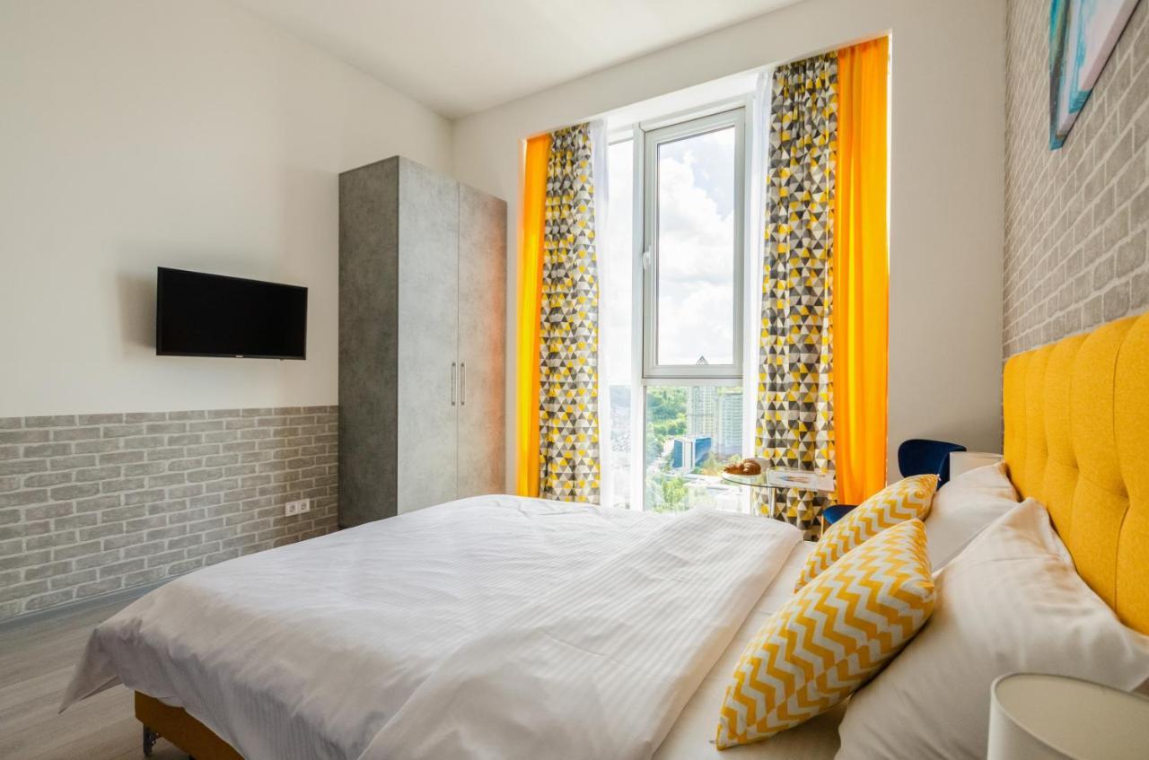 View Smart Apartment Kvartet Railway Station 4D Київ Екстер'єр фото